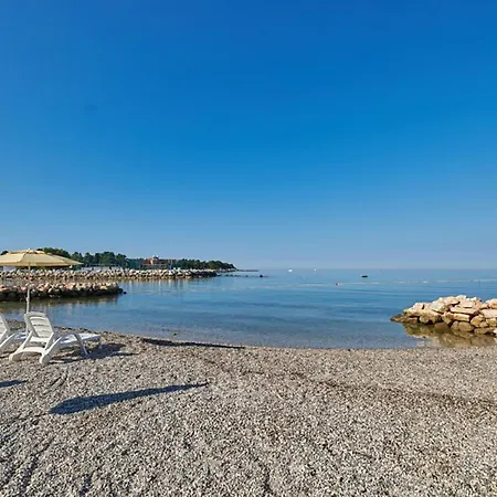 Stunning In Umag